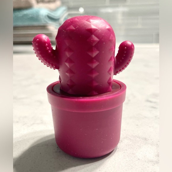 2/$20💞Lip Balm - Picture 1 of 3